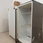 ثلاجة وفريزر للبيع
