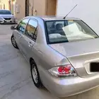 سيارة متسوبيشي لانسر موديل 2010 اتوماتيك