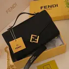 شنطه نسائي ماركه درجه اولى