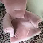 جلسة خارجية وكنب مفرد وكرسي العاب وطاولة صالة كبيره للبيع