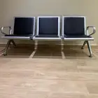 كراسي انتظار ثلاثي جملة