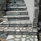 ملعم حجر
