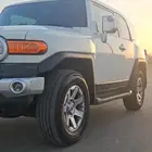 جيب تايوتا افجي ابيض نظييف