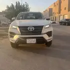 سيارات دفع رباعي لتاجير السيارات افراد شركات