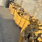 للبيع جنازير بلدوزر 275 وجنزير دي ايت وسلاسل دي ايت