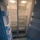 ثلاجة للبيع