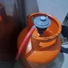 اسطونه غاز مع المنظم مع غاز مسطح نظيف استعمال شهر