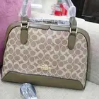 شنطة كوتش هاي كواليتي جديده