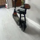 سكوتر كهربائي نضيف