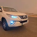 جيب فورتشنر 2016 نظيف جدا  بحالة الوكالة