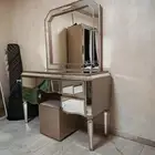 غرفة نوم بحالة ممتازة