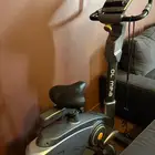 طاولة طعام   دراجة   شاشه 75 بوصه مكسورة