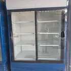 يوجد لدينا جميع انواع ثلاجات العرض اسعار طيبه