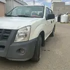 سيارة وانيت ايسوزو مديل 2009 غمارتن ديزل