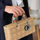شنط نسائي