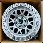 جنوط كي ام سي درجه اولى مقاس 17