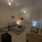 مثال تايوتا كامري غرفه وحمام مؤثثه