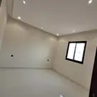 شقه للاجار بحي الرمال خلف السوق الشعبي اربع وصاله