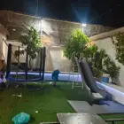 نطاطات ترامبولين وزحاليق ومراجيح وألعاب ترفيه متنوعة للاطفال