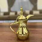 قهوجيه وصبابين قهوه في جده