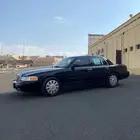 للبيع فورد كرون فكتوريا 2012