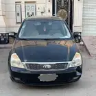كيا كرنفال موديل 2015