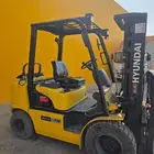 رافعة فوركلفت هونداي موديل 2016 3طن ارتفاع 5متر