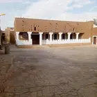 نقوم ببنيان البيوت التراثيه من الحجر والطين
