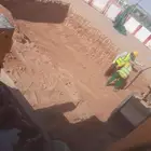 للإيجار جي سي بي سواق ذو خبره عاليه وسفتي متكامل