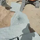 قص وبناء الحجر .وتسوية الارض.