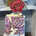 توصيل وتنسيق هدايا