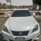 لكزس IS250 موديل 2011