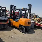 رافعة شوكية للايجار فوركلفت للايجار رافعات شوكيه يومي شهري