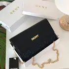 شنطة DKNY درجة أولى - فخامة وأناقة وسعر مميز