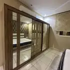 غرفة نوم شبه الجديد