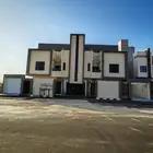 للبيع دور ارضي مع حوش واسع بأبها بالقرب من حديقه المليون