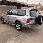 صالون لاندكروز موديل 2001