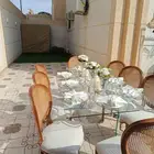 تجير طاولات طعام تجير شاشات عرض