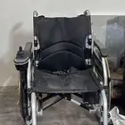 كرسي كهربائي شبه جديد استخدام ايام معدوده