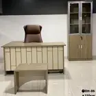 مكتب مودرن و كراسي و كنب