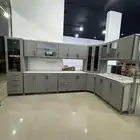 مطابخ جديده جاهزه تتوفر جميع الألوان رخام جلكسي ب2800 شامل ا