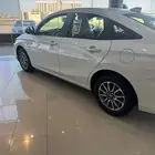 تويوتا ياريس ستاندر موديل 26 صادر لوحات