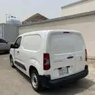 للبيع بيجو بارتنر 2023
