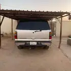 شيفورلية   موديل 2003   اللون فضي   ذهبي _