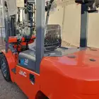 رافعه شوكية 3 طن ارتفاع 4.5 متر ثلاث حركات مكينه ايسوزو ي