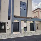 للبيع شقق روف وادوار أرضيه غرب الخميس