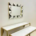 طاولة استقبال مع مرايه