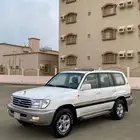 جيب لاند كروزر 2000