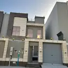 للبيع فيلا حي الحمدانية