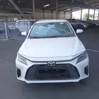 تويوتا يارس واي Y استاندرد 2026 أبيض